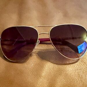 Coach Gold Frame Sunglasses with Brown Lenses 57 15 135  no scratches